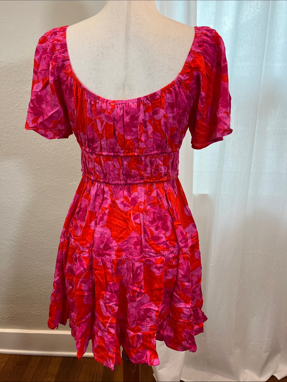 Olivaceous Red & Fuchsia Floral Mini Dress. Size M. NWT. - Picture 3 of 8